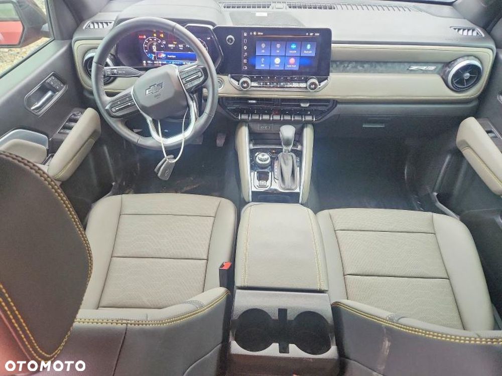 Chevrolet Colorado - 9