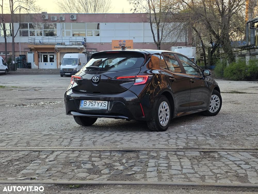 Toyota Corolla 1.2 Turbo Business - 5