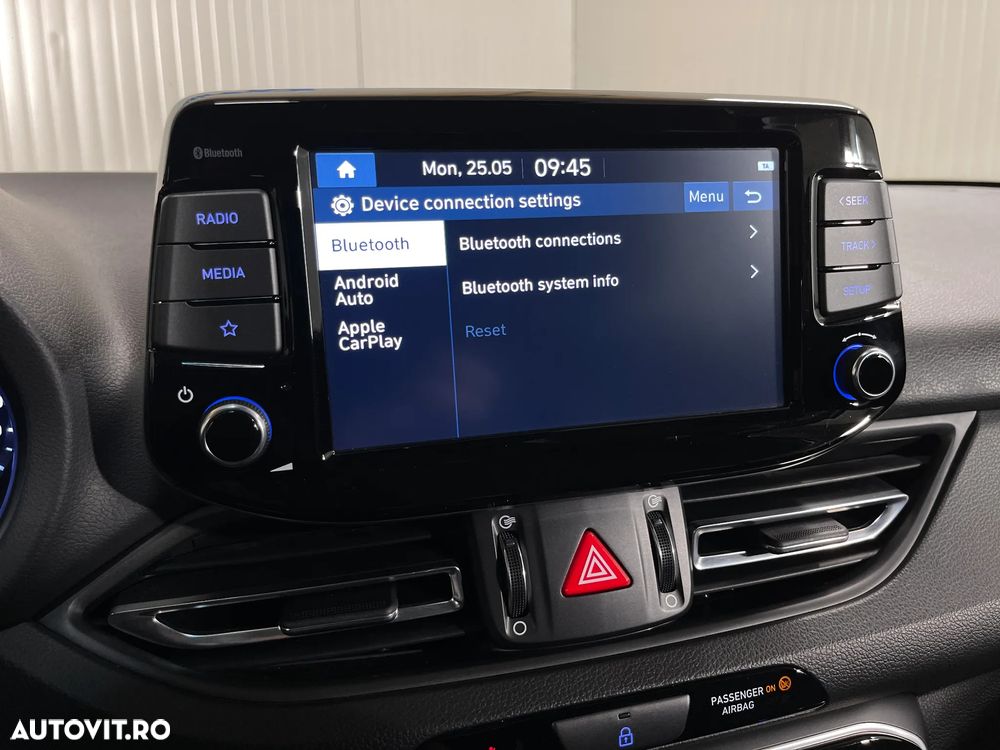 Hyundai i30 1.5 110CP M/T Highway - 15