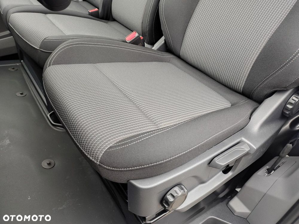 Volkswagen Transporter Furgon, 2,0TDI 150KM, 6-bieg.manualna, r.o :3500 mm - 15