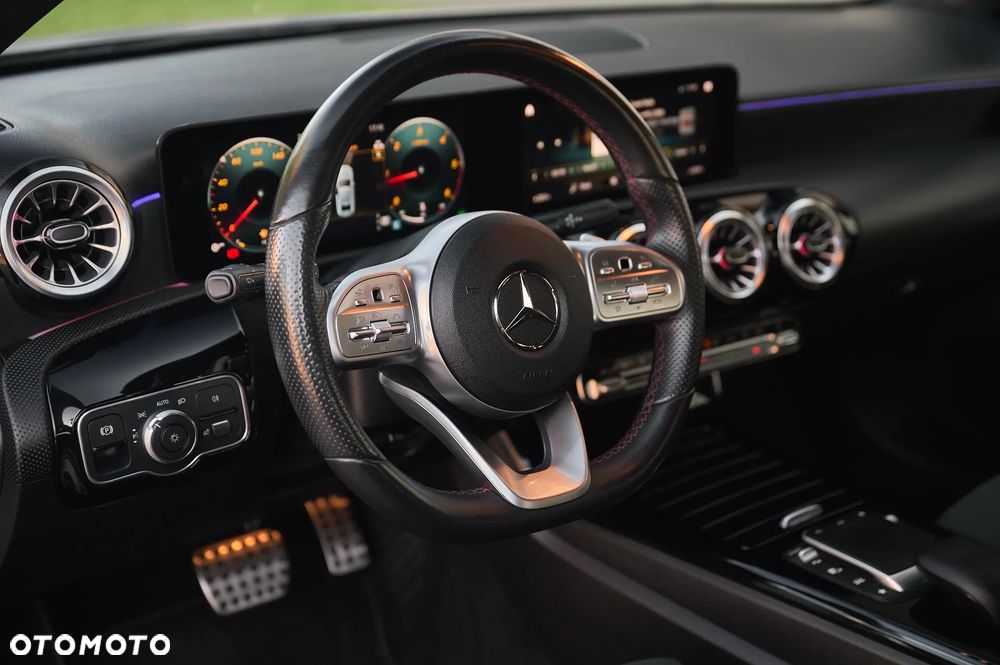 Mercedes-Benz Klasa A 220 d 8G-DCT AMG Line - 29
