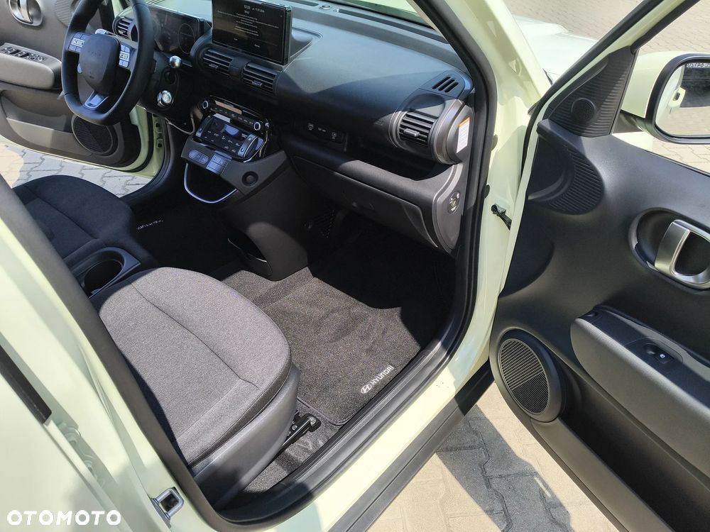 Hyundai Inster 49kWh Modern - 24