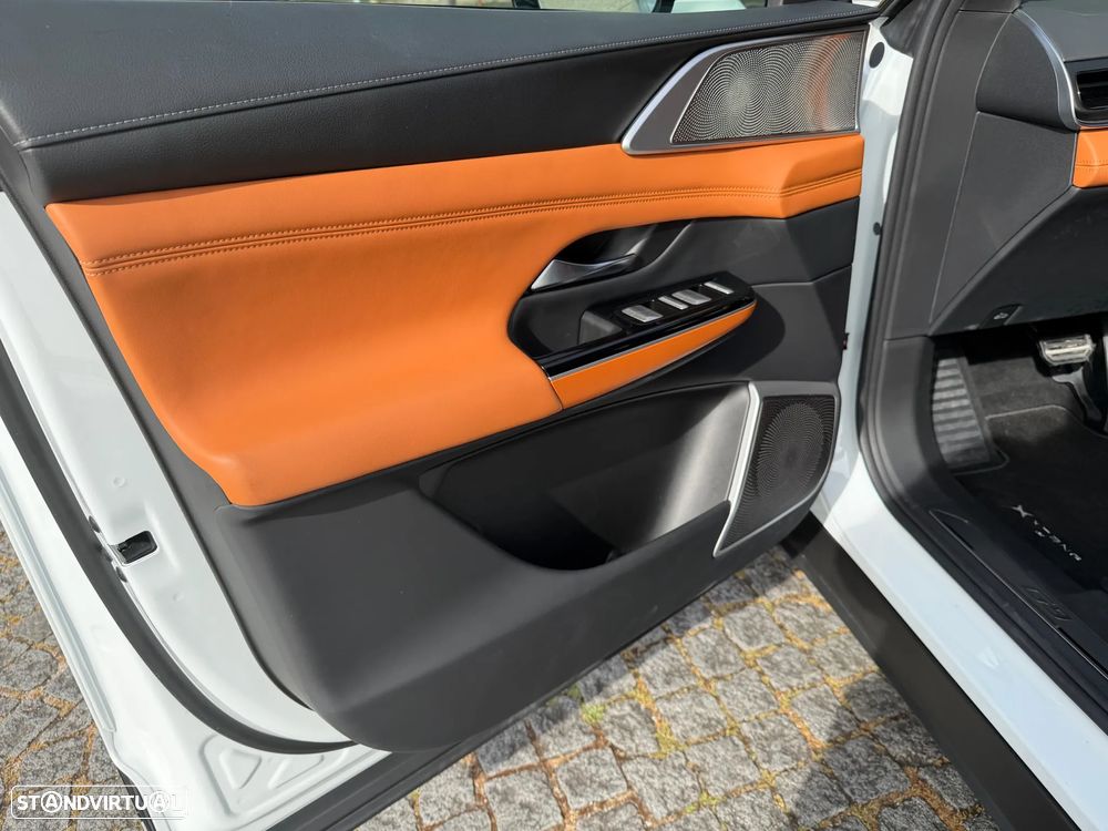 Xpeng G9 98 kWh AWD Performance - 5