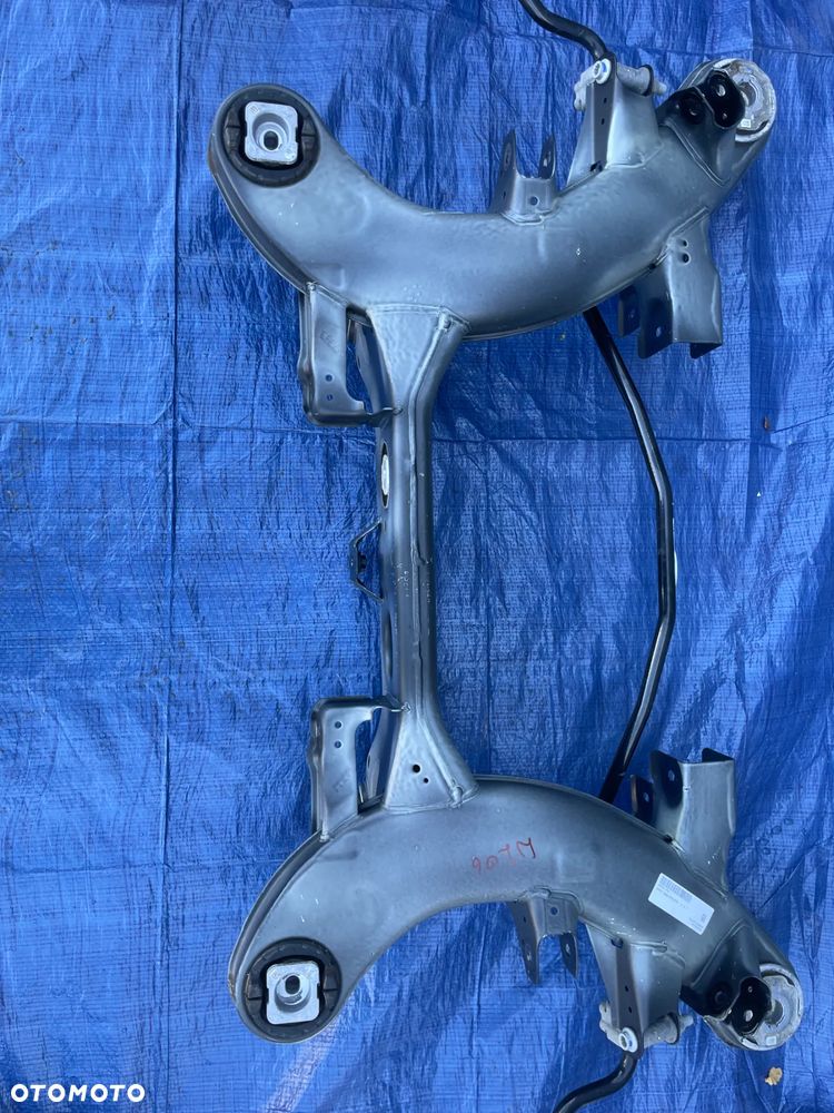 MERCEDES W206 a2063522200 zawieszenie tył wózek - 1