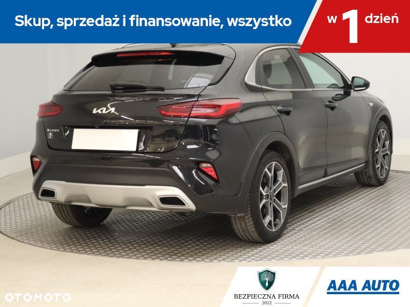 Kia XCeed - 7