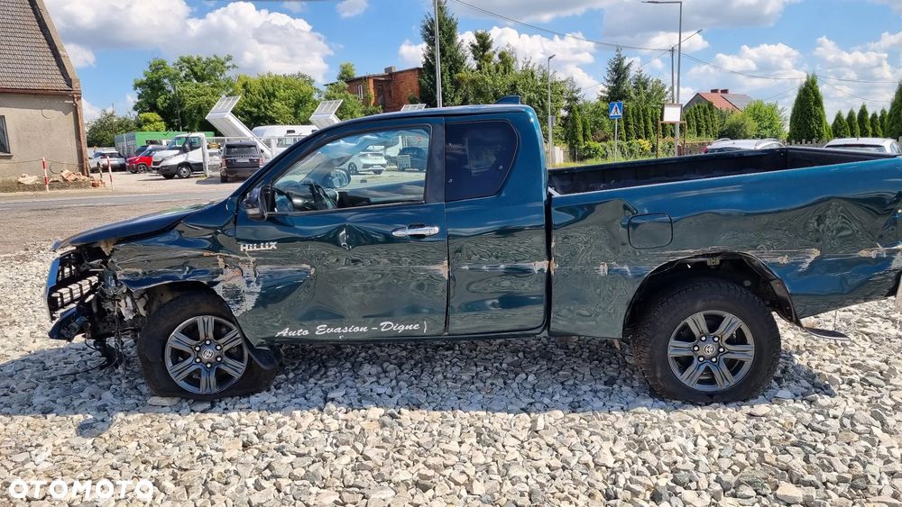 Toyota Hilux 4x4 Double Cab Autm Executive - 11