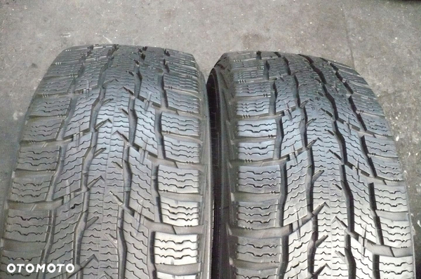 2x NOKIAN WR C3 215/60R17C 7,4mm 7,6mm 2019