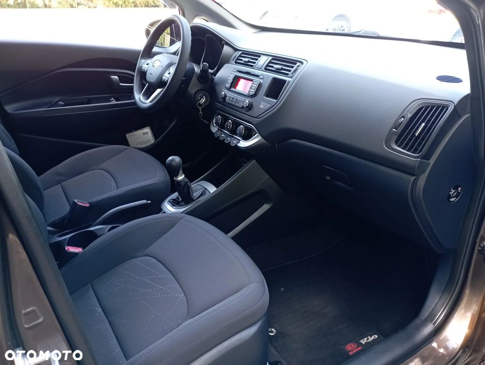 Kia Rio 1.2 M - 9