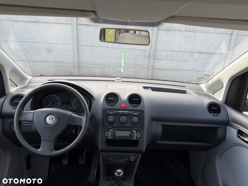 Volkswagen Caddy - 4