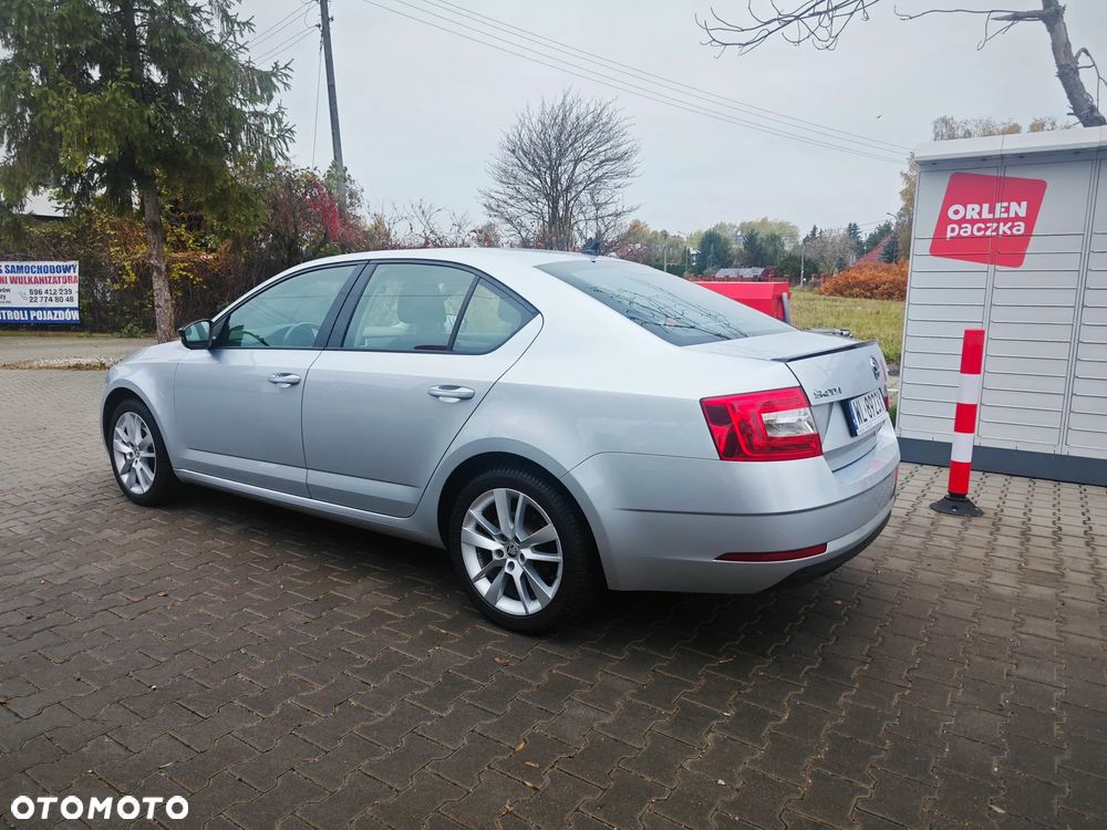 Skoda Octavia 2.0 TSI 4x4 Style DSG - 6