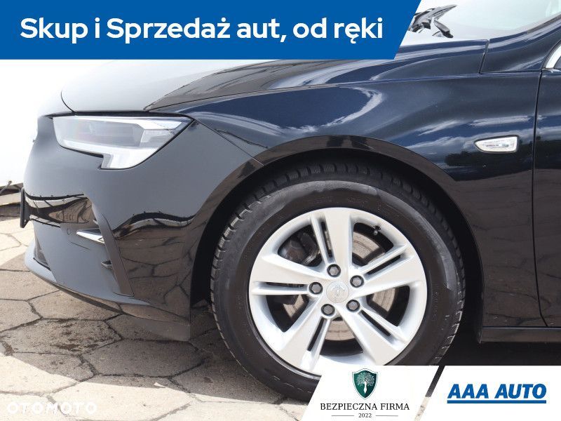 Opel Insignia - 15