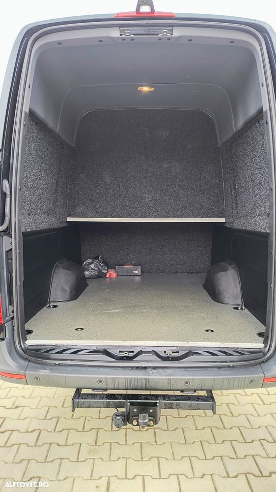 Mercedes-Benz Sprinter (BlueTec) 906.235 7G-TRONIC Plus - 8