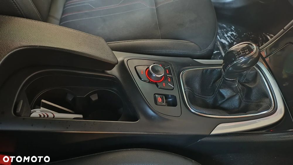 Opel Insignia 2.0 CDTI 150 Jahre - 20