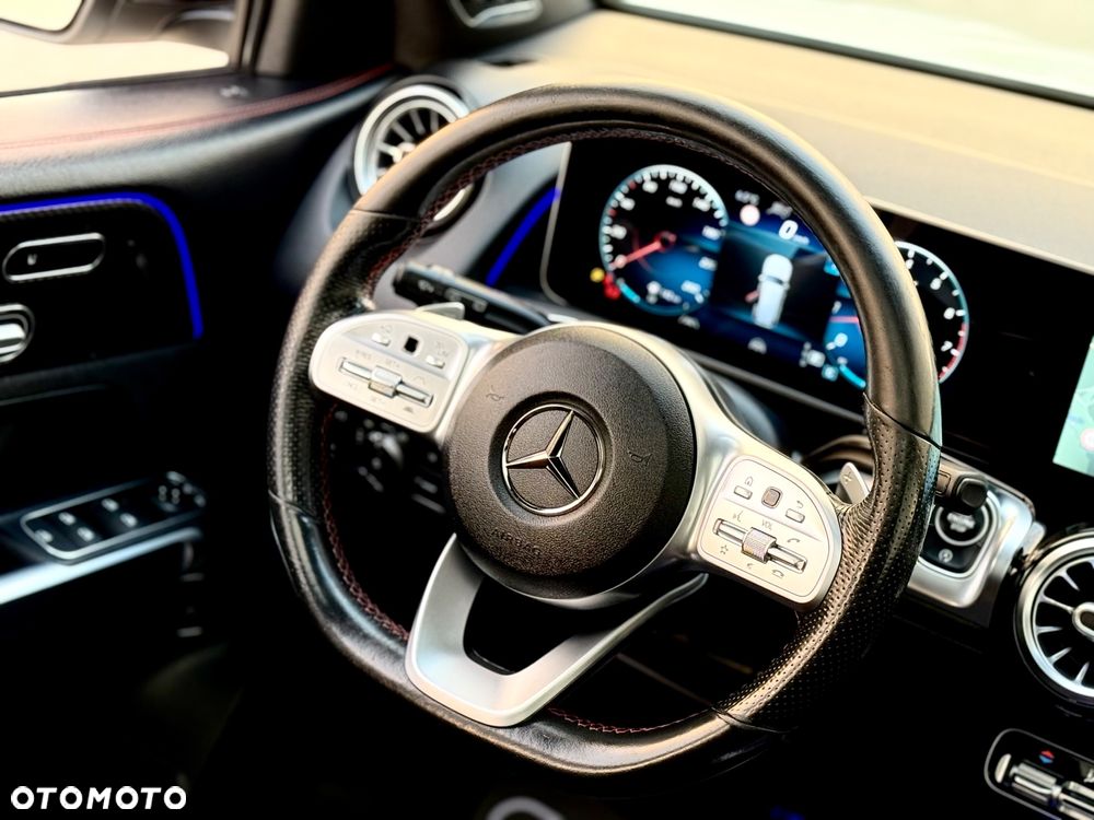 Mercedes-Benz GLB 250 4-Matic AMG Line 8G-DCT - 40