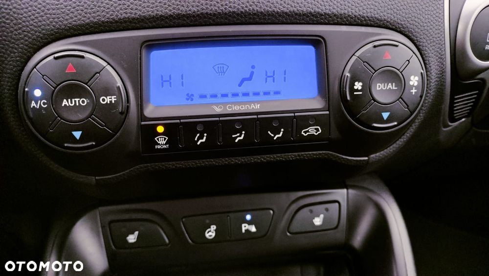 Hyundai ix35 2.0 CRDi 4WD Automatik Style - 23