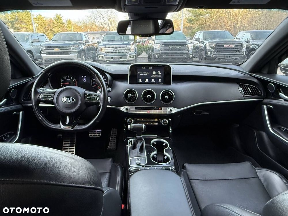 Kia Stinger 2.0 T-GDI GT Line - 10