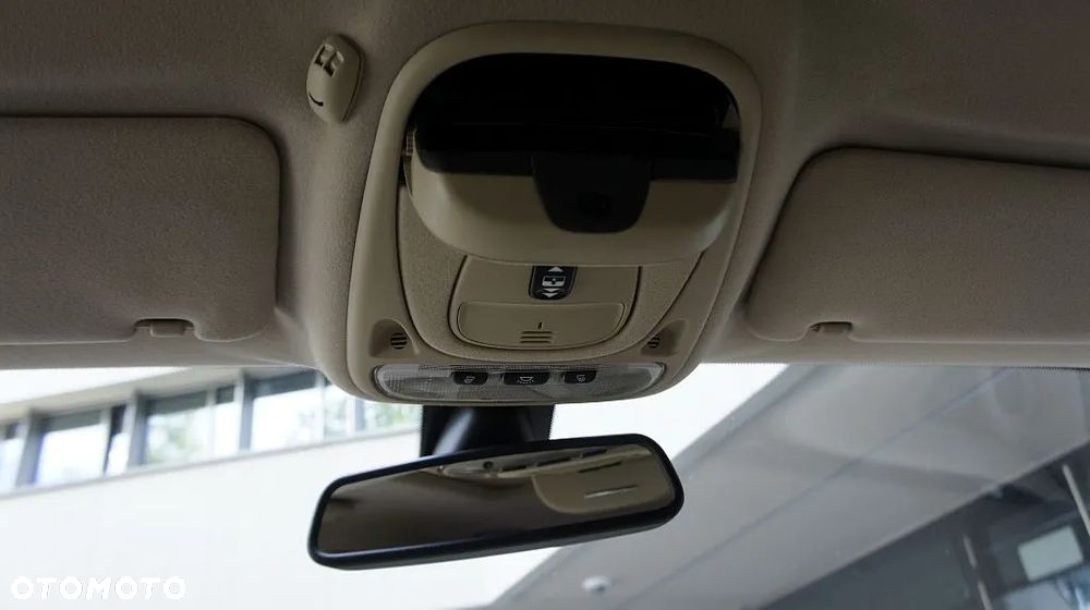 Jaguar XJ XJ6 2.7 D Sovereign - 32