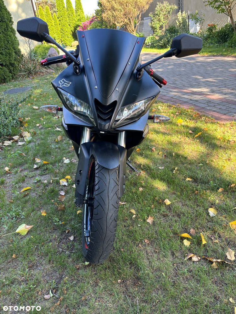Yamaha YZF - 5