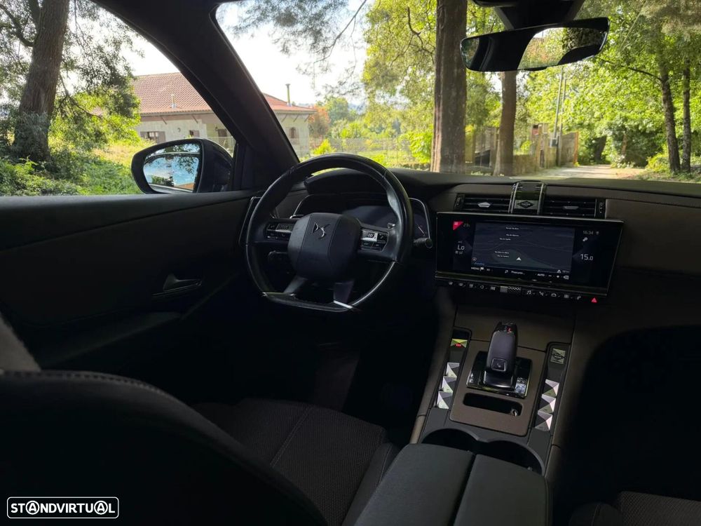 DS DS7 Crossback - 16