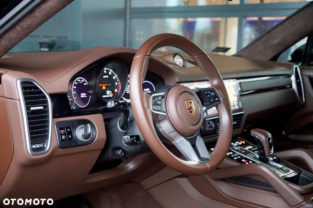 Porsche Cayenne GTS Tiptronic S - 17