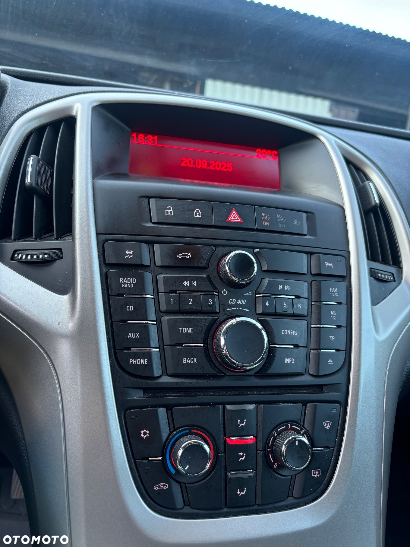 Opel Astra - 14