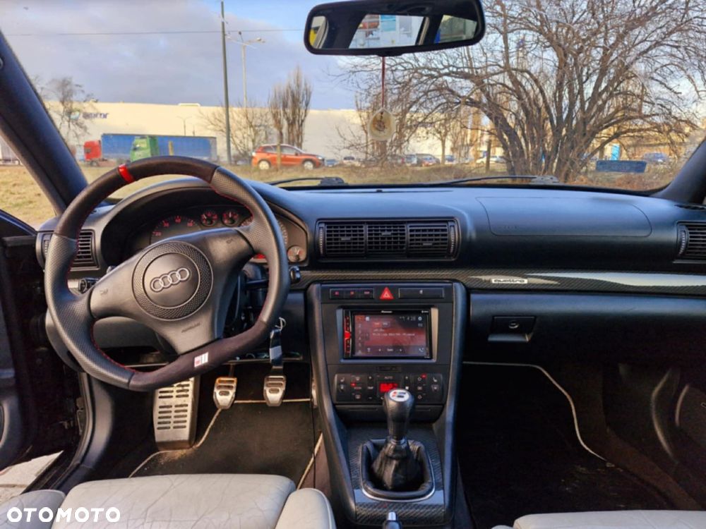 Audi S4 Avant 2.7 Quattro - 13