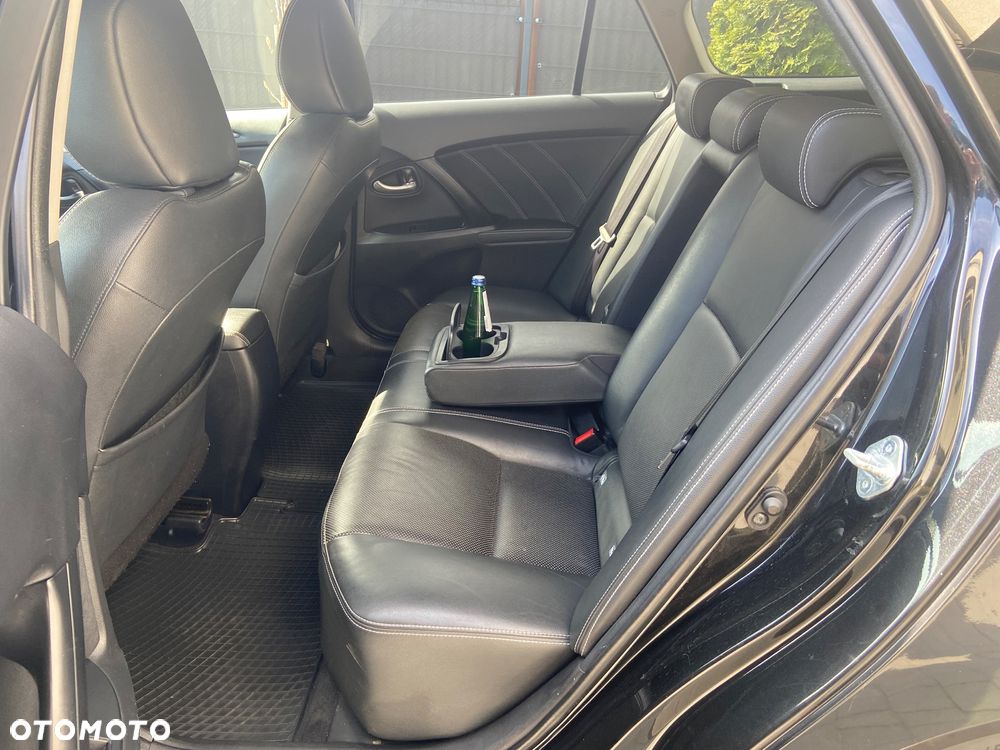 Toyota Avensis 2.0 Prestige MS - 9