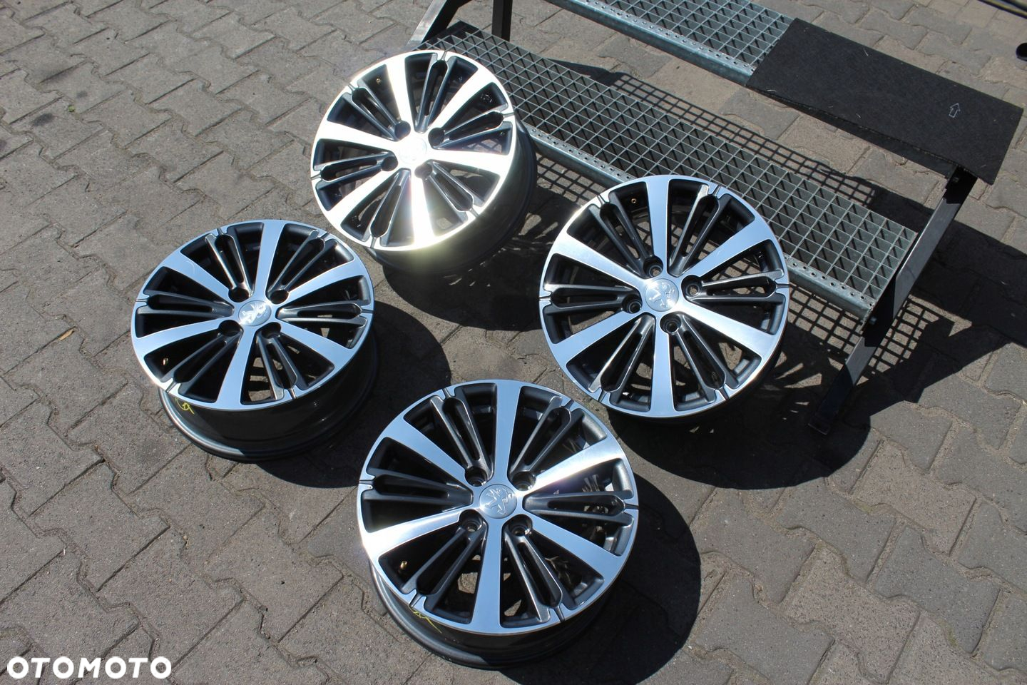 ORYG PEUGEOT 208 ACTIVE LIFTING 16cali 4x108 ET23 6,5J - 6
