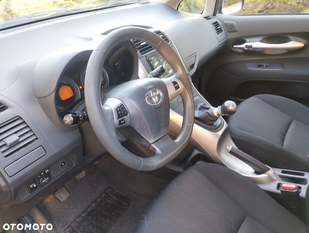 Toyota Auris 1.6 Sprint - 7