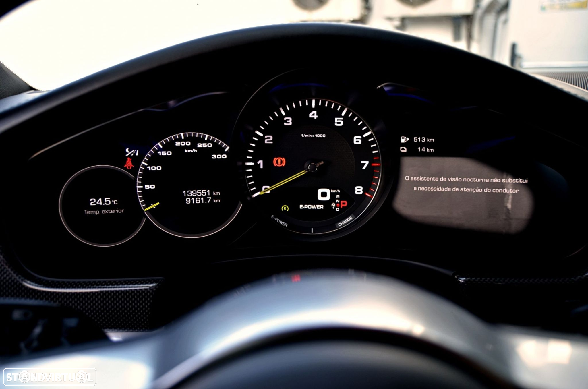 Porsche Panamera 4 E-Hybrid - 40