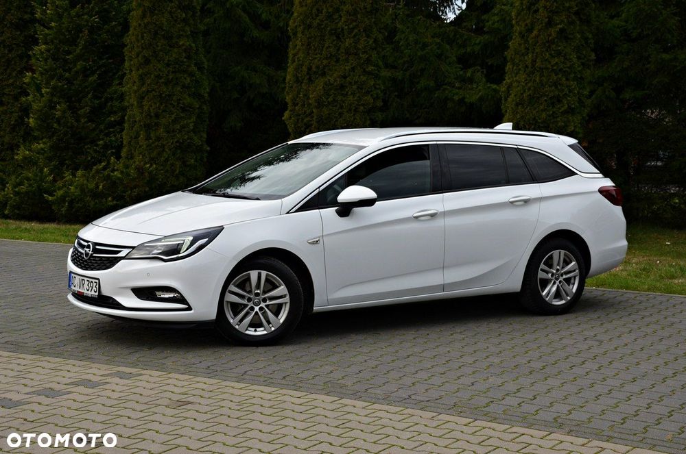 Opel Astra 1.6 D (CDTI) Automatik Dynamic - 17