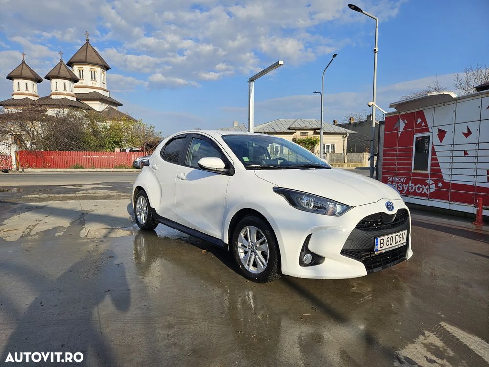 Toyota Yaris 1.5 VVT-i HSD Dynamic - 2