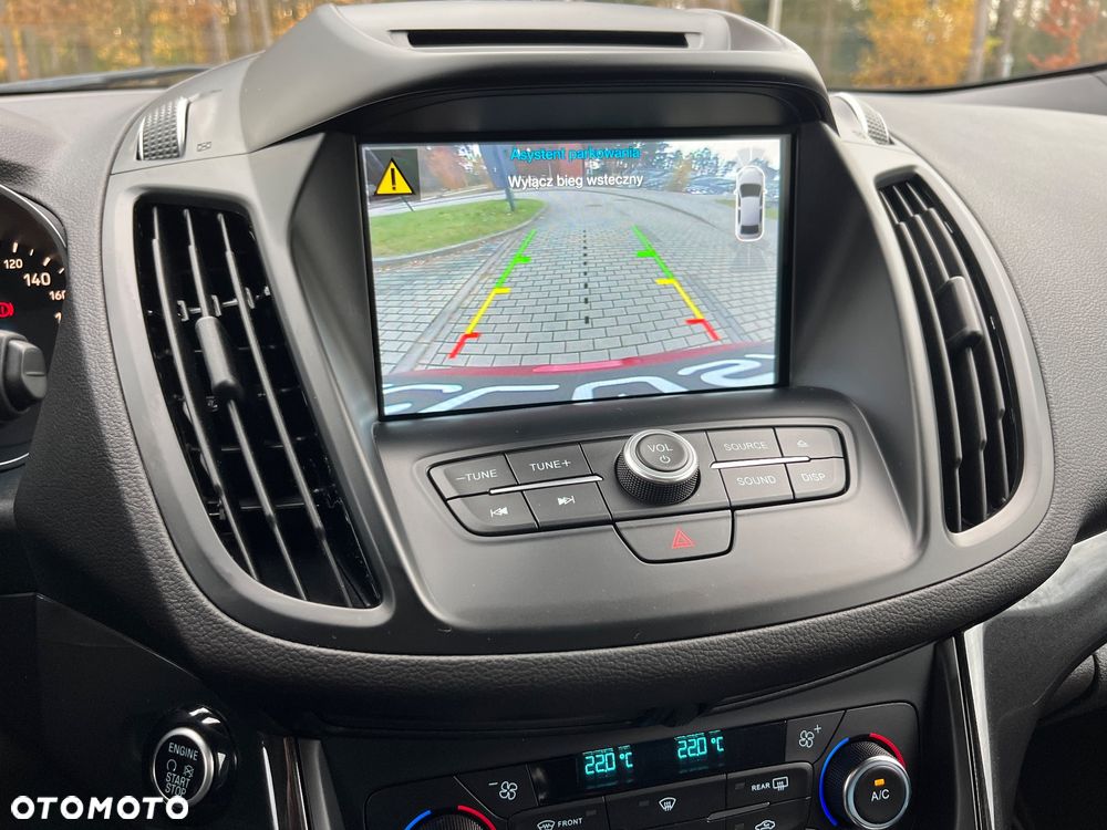 Ford Kuga 1.5 EcoBoost 2x4 ST-Line - 32