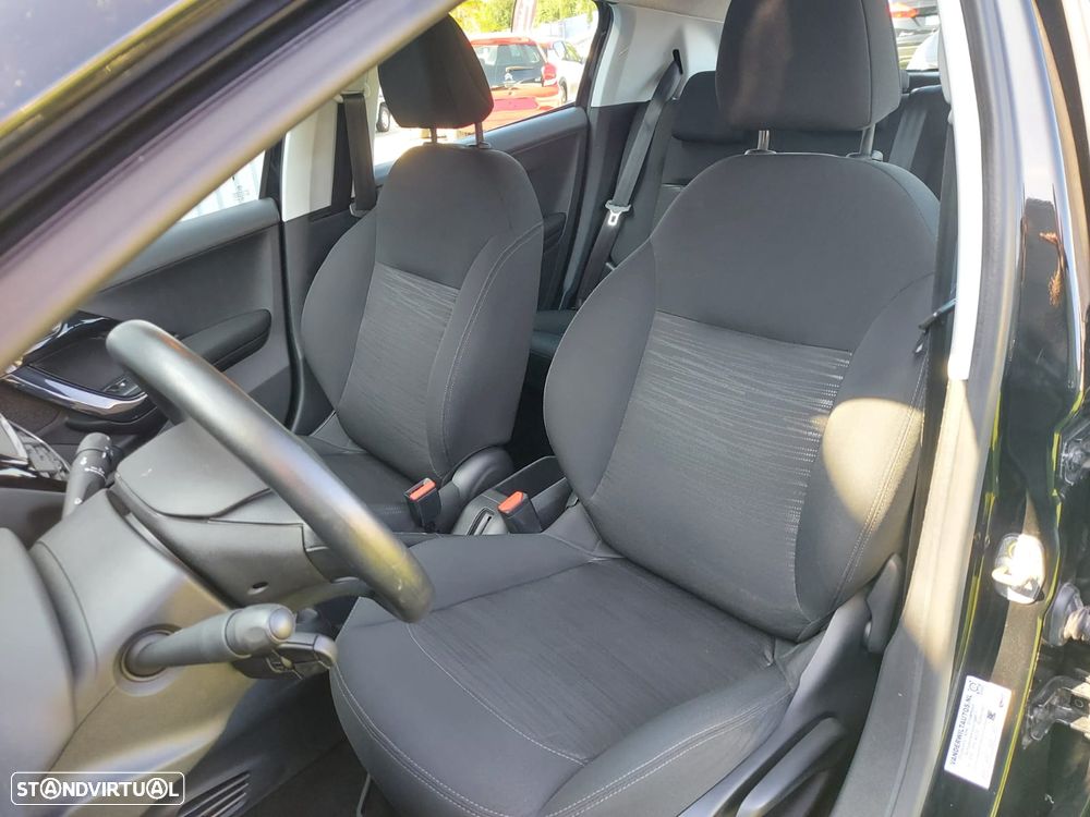 Peugeot 208 82 VTI Active - 6