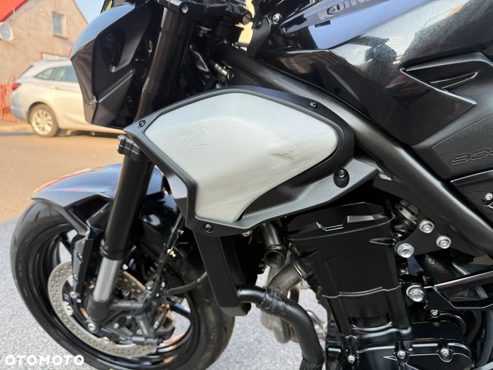 Kawasaki Z 900 - 15