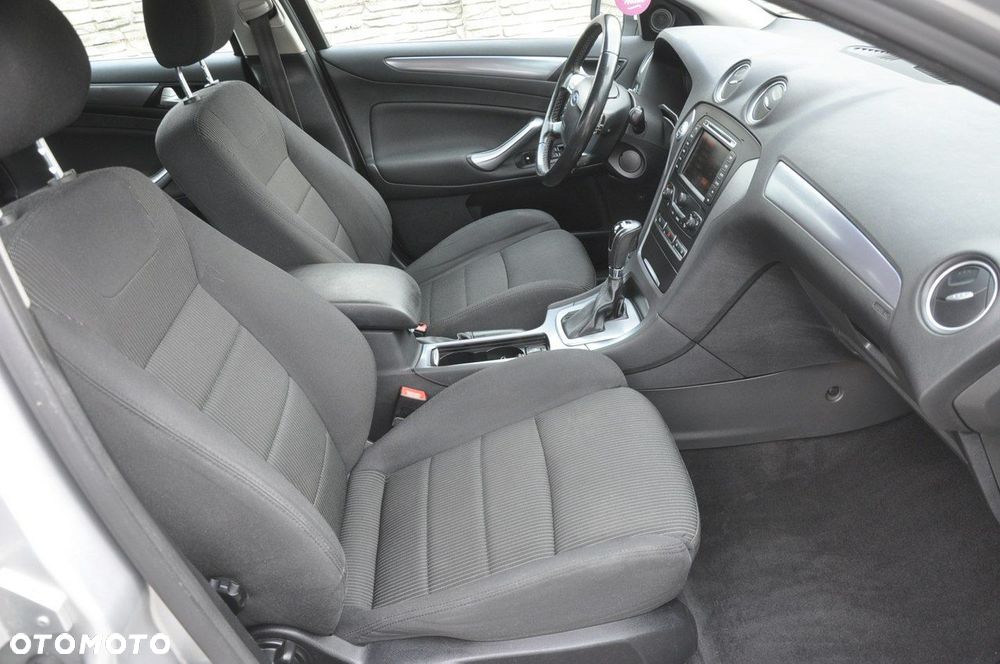 Ford Mondeo 2.0 EcoBoost Titanium - 12