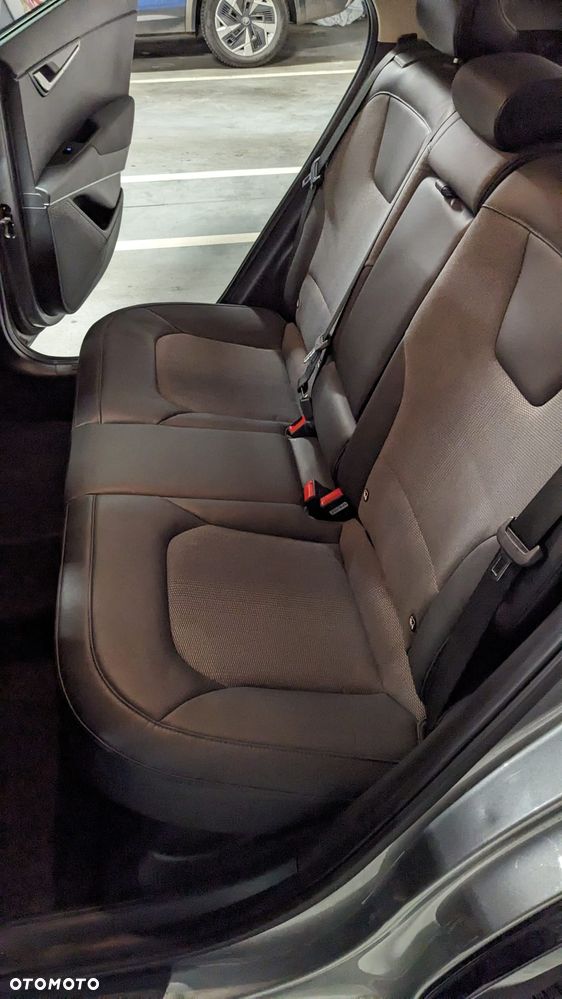 Kia Niro 1.6 GDI Hybrid L - 6