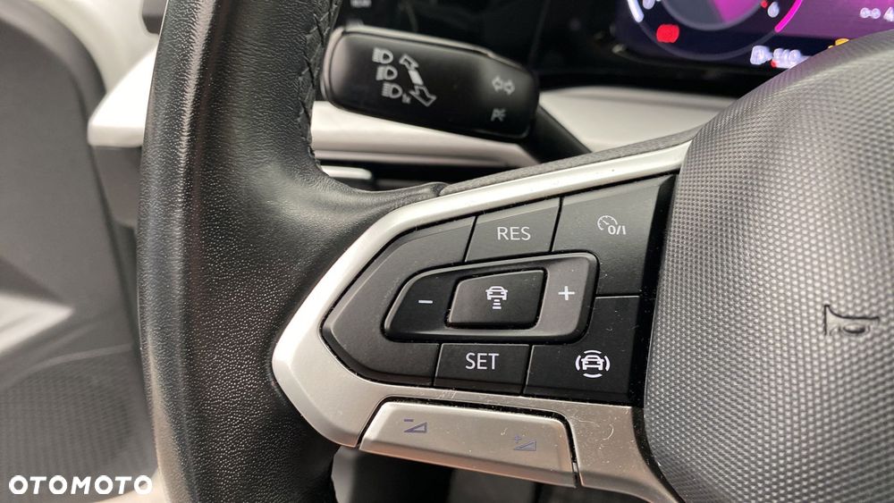 Volkswagen Golf 2.0 TDI Life - 21