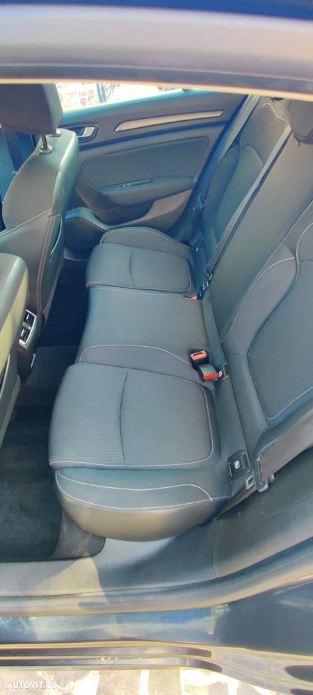 Renault Megane TCe 140 GPF Zen - 15