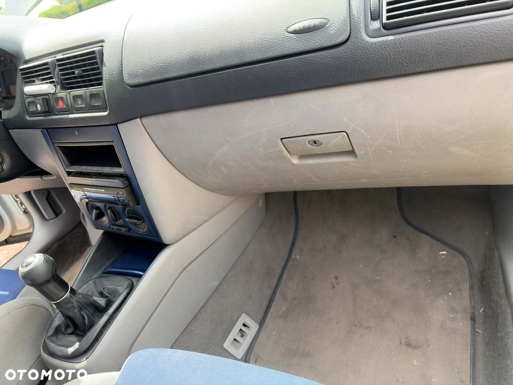 Volkswagen Golf 2.0 Highline - 21