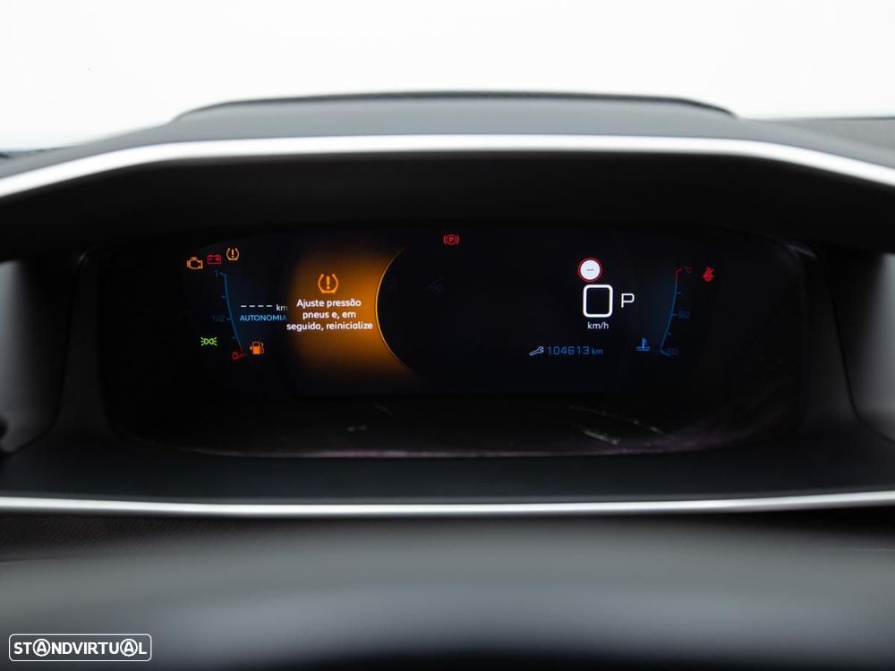 Peugeot 2008 1.5 BlueHDi GT EAT8 - 19