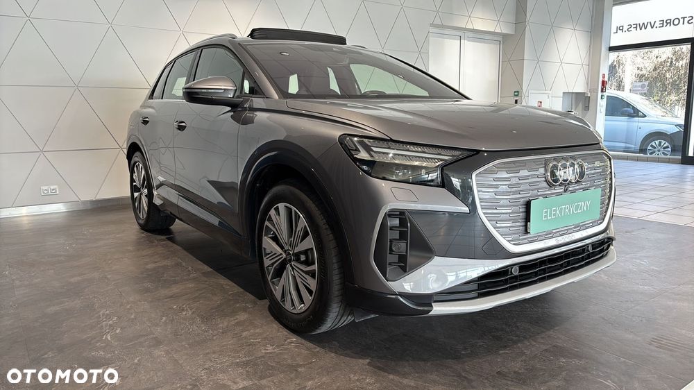 Audi Q4 e-tron - 8