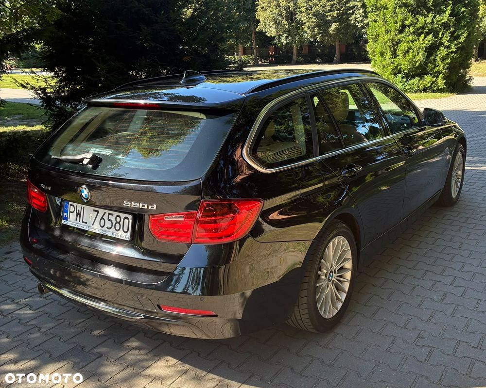 BMW Seria 3 320d xDrive - 4