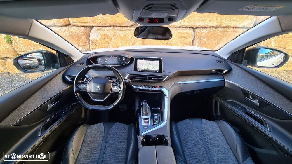 Peugeot 5008 1.5 BlueHDi Allure EAT8 - 9