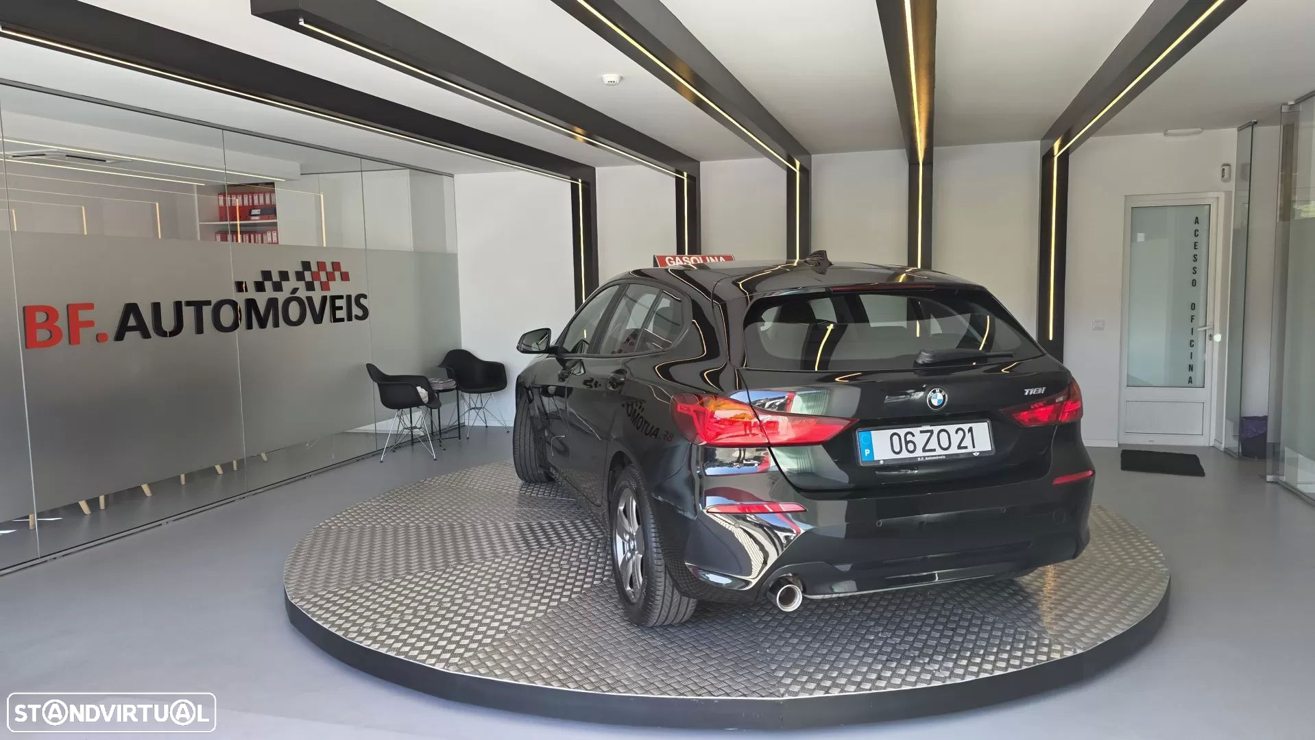 BMW 118 i Corporate Edition Auto - 3