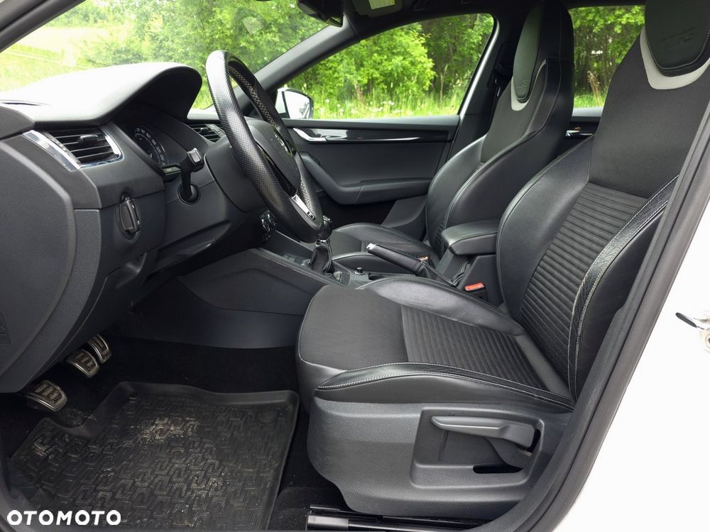 Skoda Octavia 2.0 TDI RS - 12