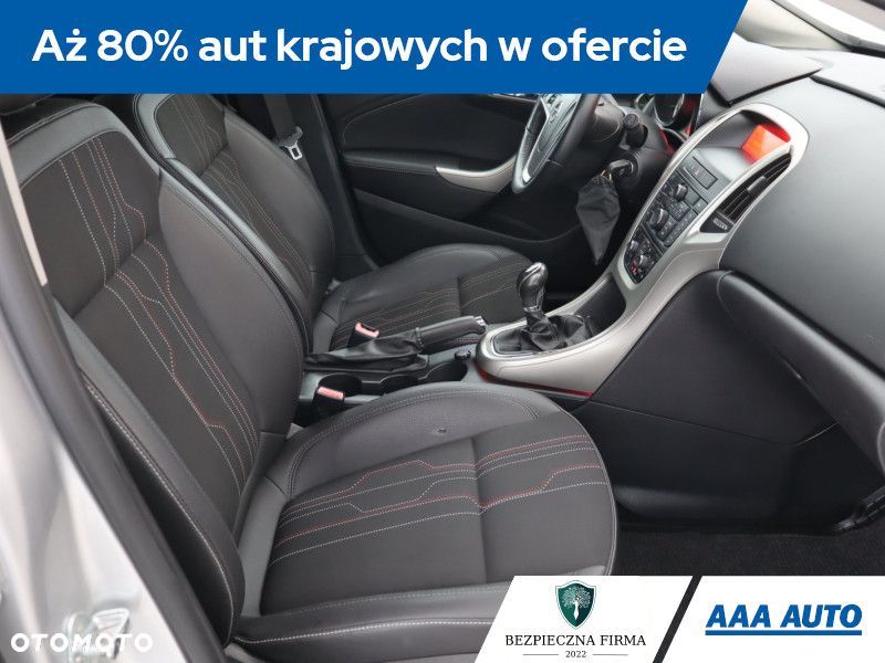 Opel Astra - 11