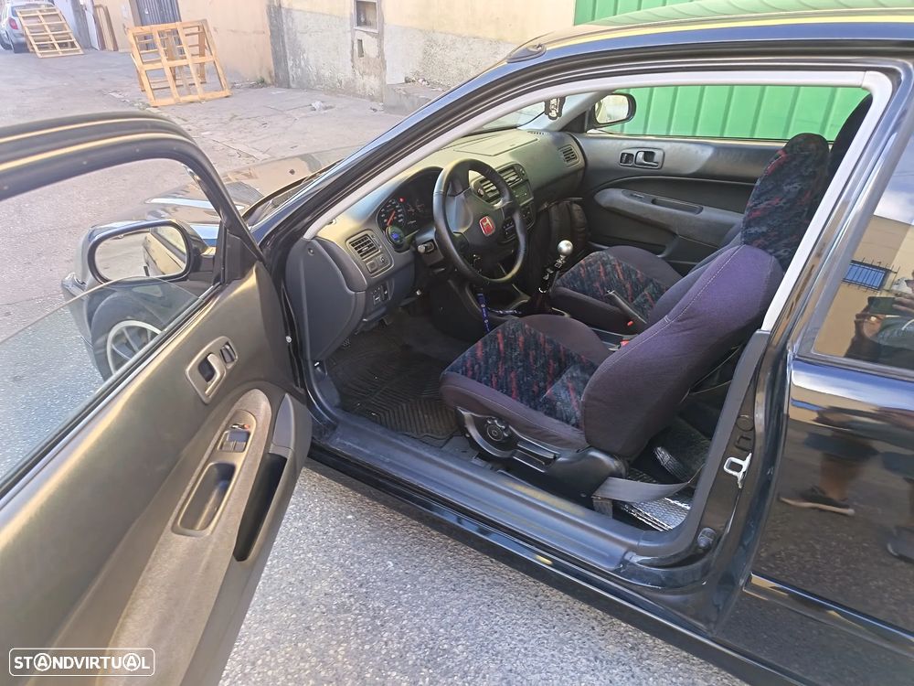 Honda Civic 1.6 ESi - 4