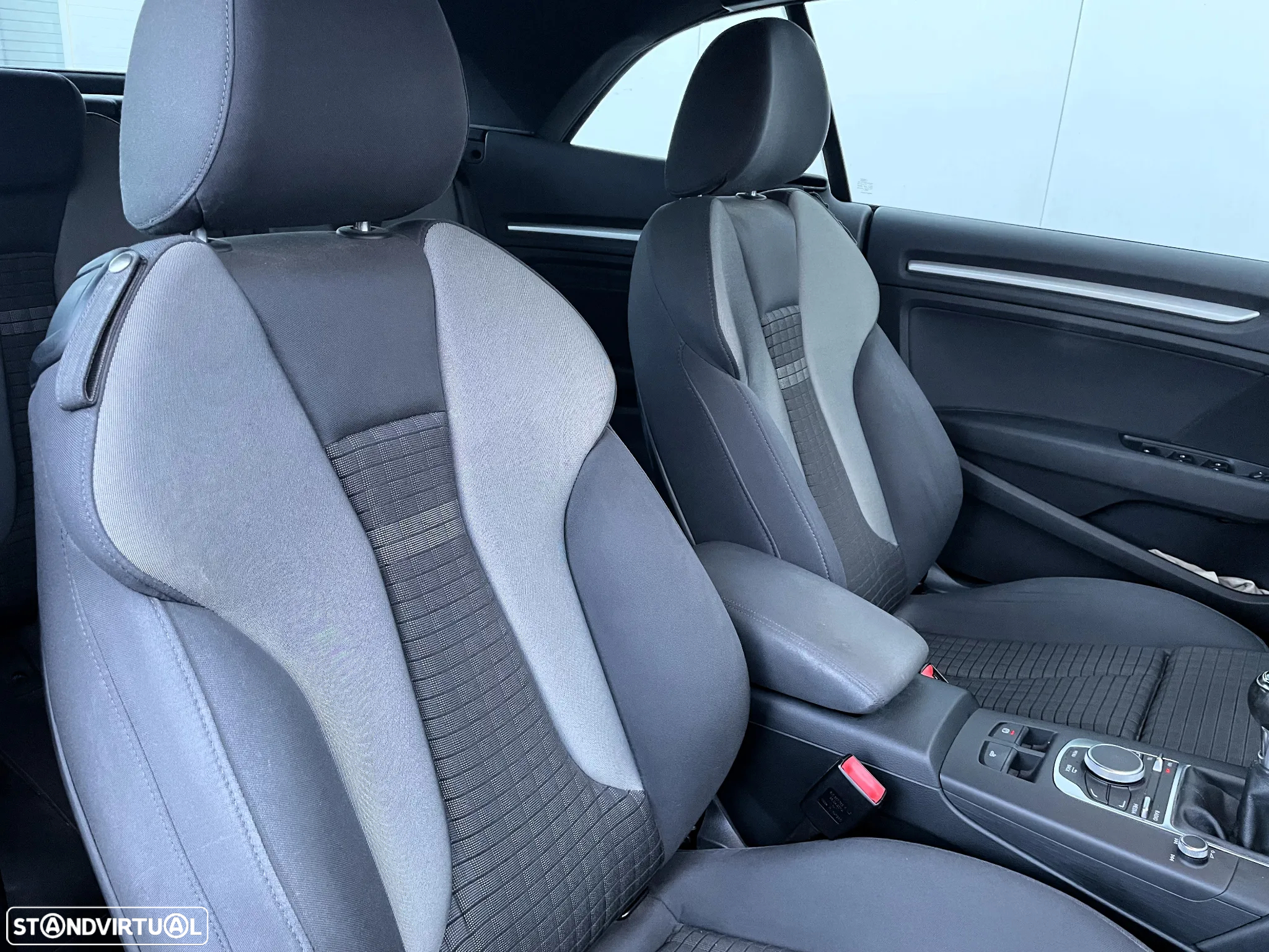 Audi A3 Cabrio 2.0 TDi Sport - 31