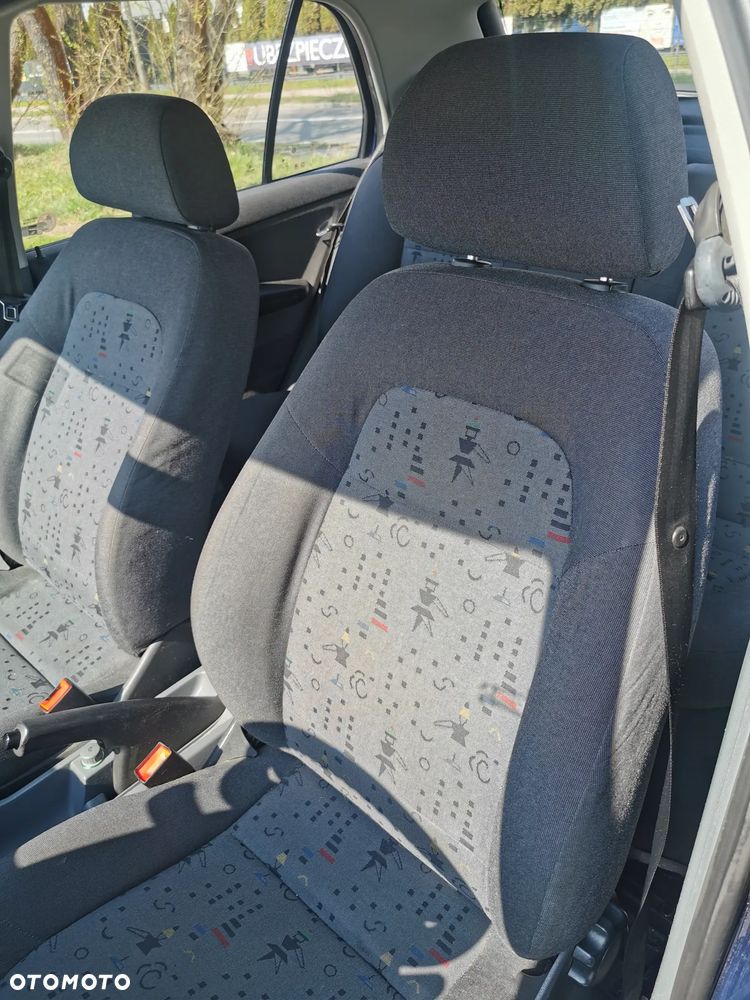 Skoda Fabia 1.4 16V Classic - 14